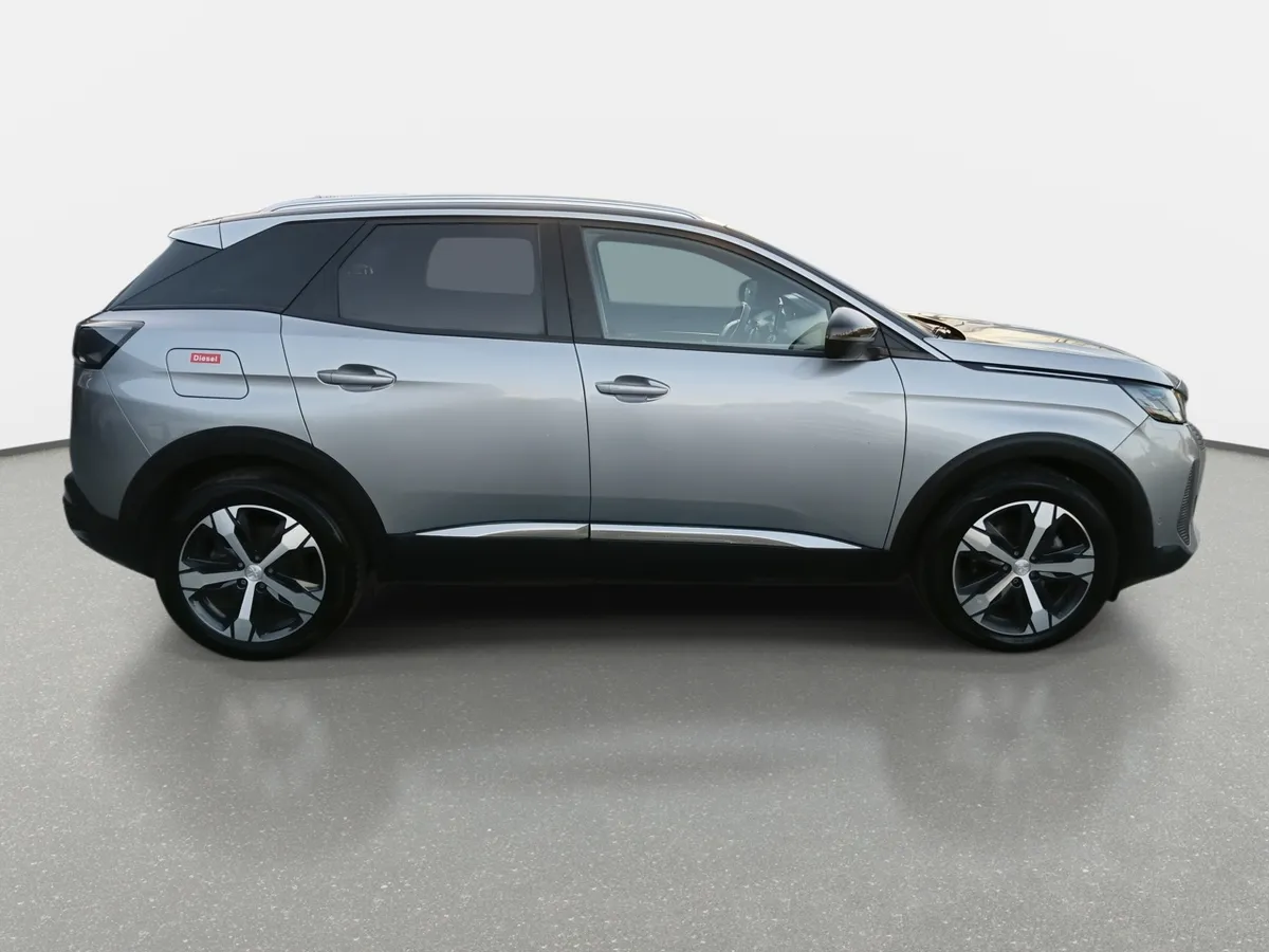 Peugeot 3008 1.5 Allure Pack Bluehdi 130 4x2 Eat8 5p año 2024