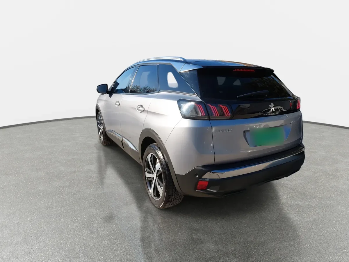 Peugeot 3008 1.5 Allure Pack Bluehdi 130 4x2 Eat8 5p año 2024