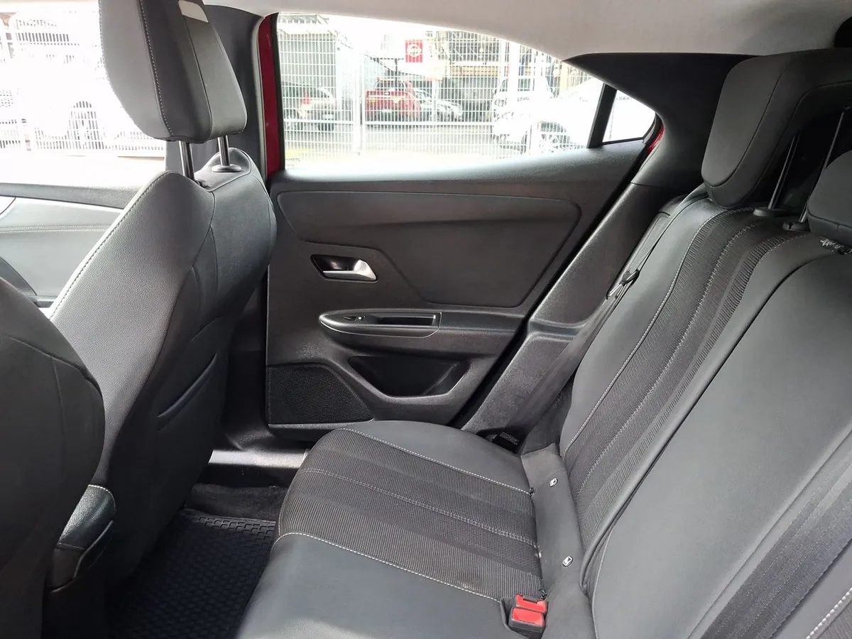 Opel Mokka 1.2t Elegance 4x2 At8 5p año 2024