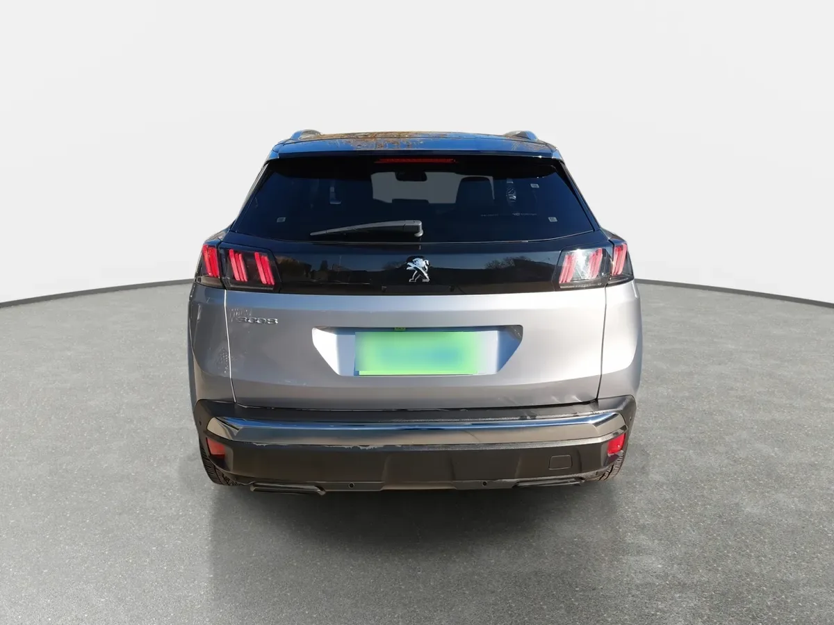 Peugeot 3008 1.5 Allure Pack Bluehdi 130 4x2 Eat8 5p año 2024