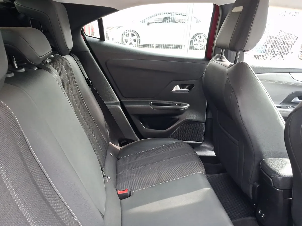 Opel Mokka 1.2t Elegance 4x2 At8 5p año 2024