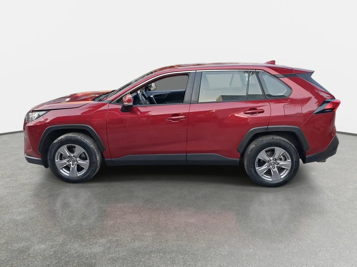 Toyota Rav 4 2.0 Le 4x2 Cvt At 5p año 2024