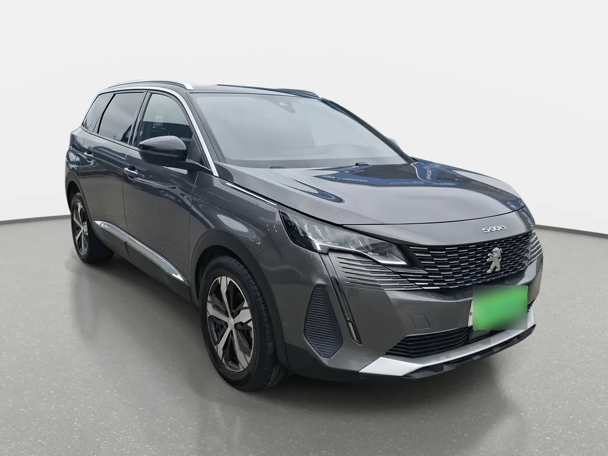 Peugeot 5008 1.5 Allure Pack Bluehdi 130 4x2 Eat8 5p año 2024