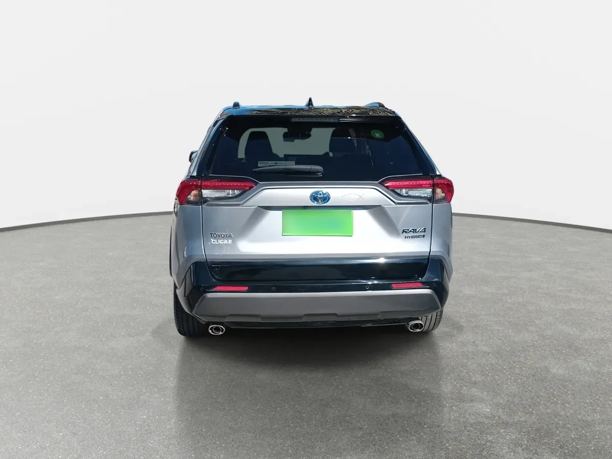 Toyota Rav 4 2.5 Xse Hybrid 4x2 Cvt At 5p año 2025