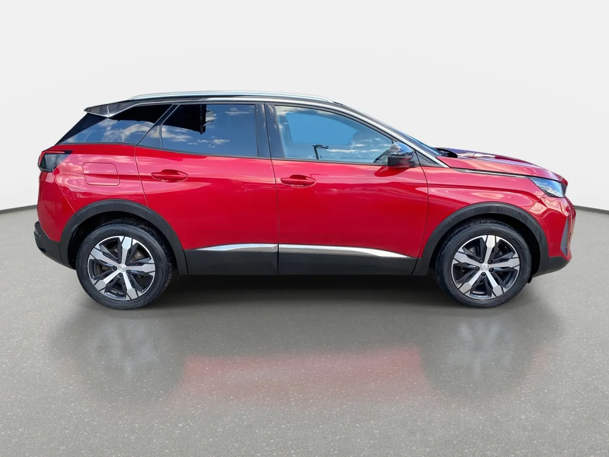 Peugeot 3008 1.5 Allure Pack Bluehdi 130 4x2 Eat8 5p año 2023