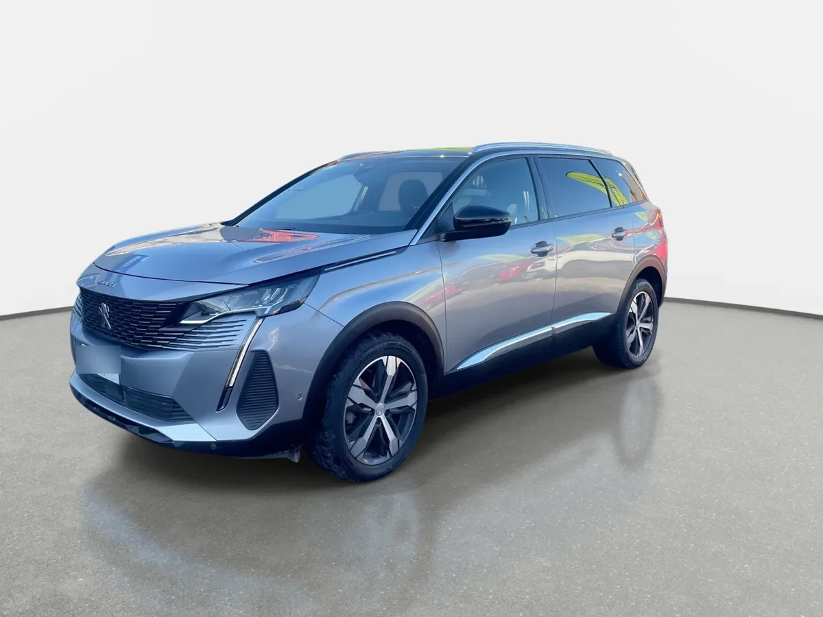Peugeot 5008 1.5 Allure Pack Bluehdi 130 4x2 Eat8 5p año 2024