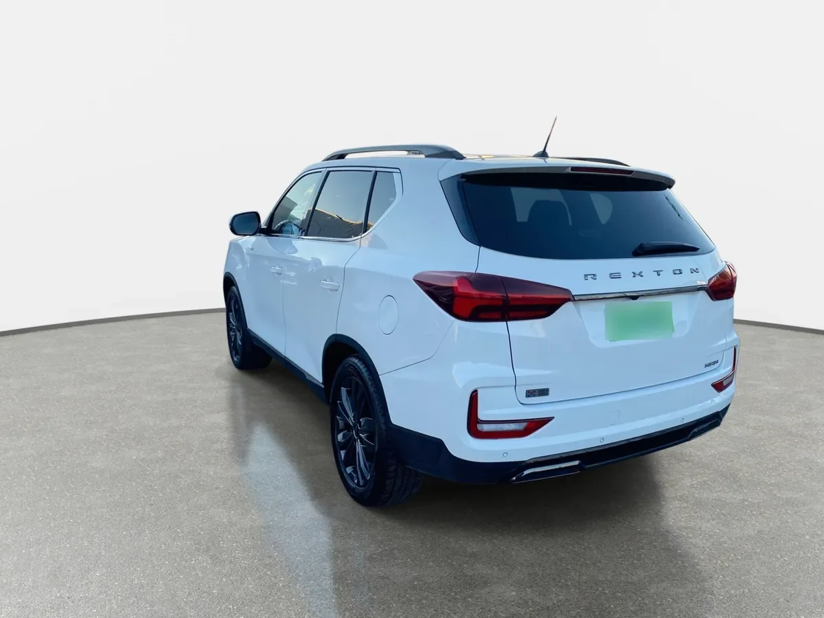 Ssangyong Rexton 2.2t Limited Plus Diesel 4x4 9ab 8at 5p año 2025