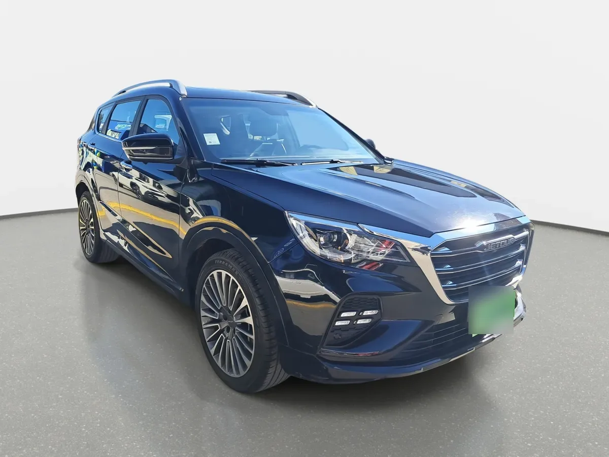 Jetour X70 1.5t Lux 4x2 At 5p año 2025