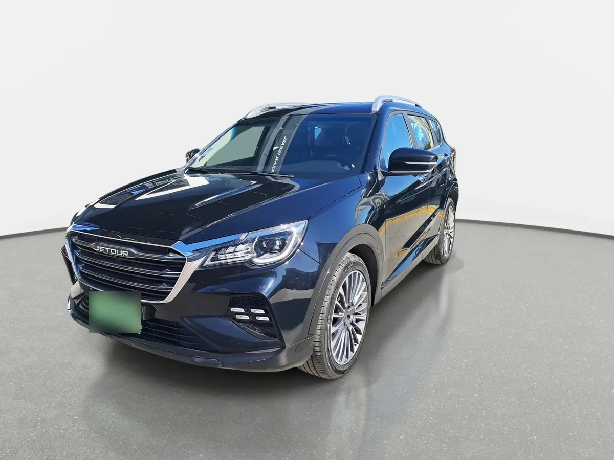 Jetour X70 1.5t Lux 4x2 At 5p año 2025