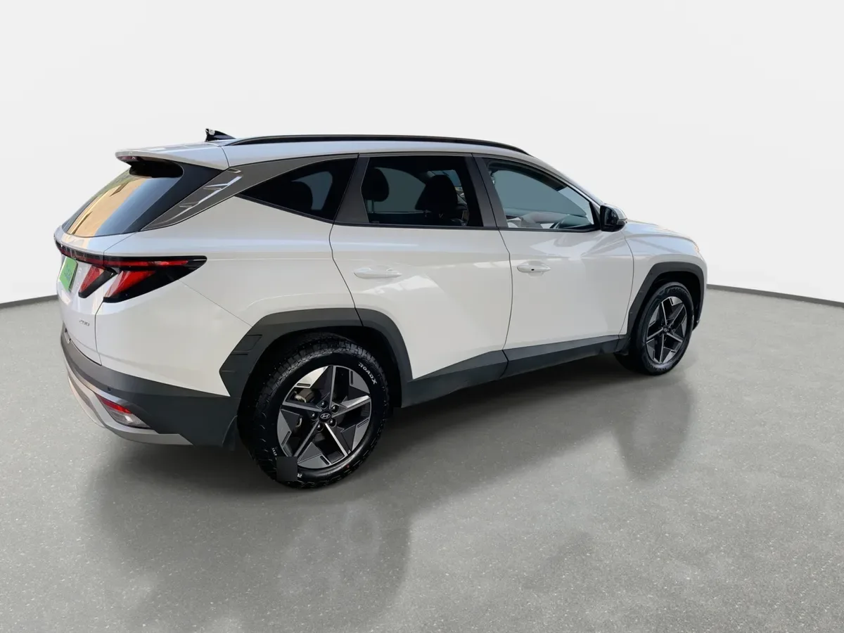 Hyundai Tucson 2.0 Nx4 Plus Fl Diesel 2wd At 5p año 2025