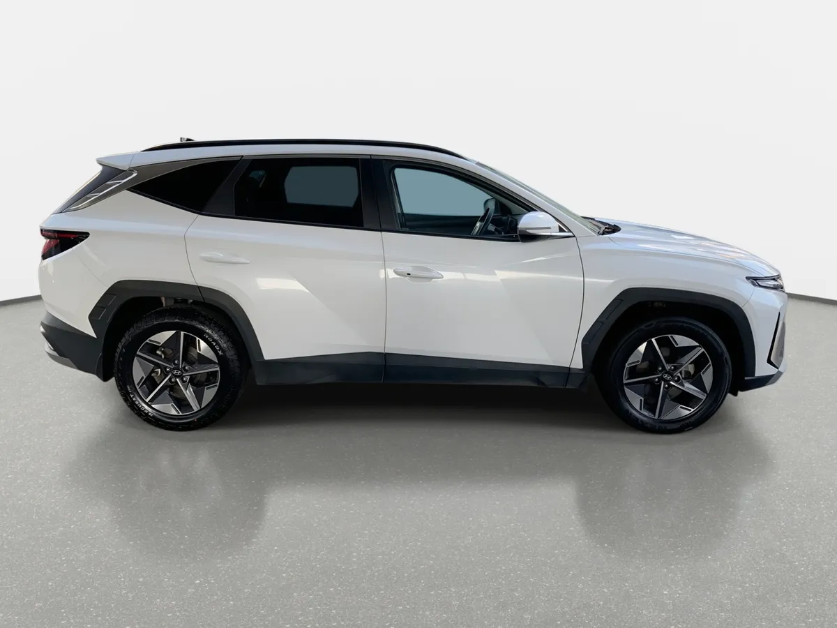 Hyundai Tucson 2.0 Nx4 Plus Fl Diesel 2wd At 5p año 2025
