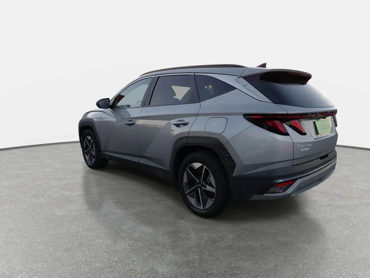 Hyundai Tucson 2.0 Nx4 Plus Fl Diesel 2wd At 5p año 2025