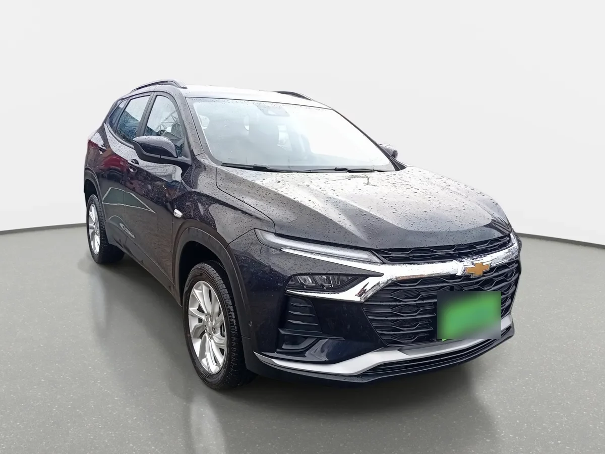 Chevrolet Tracker 1.2t Ltz R 4x2 At 5p año 2026