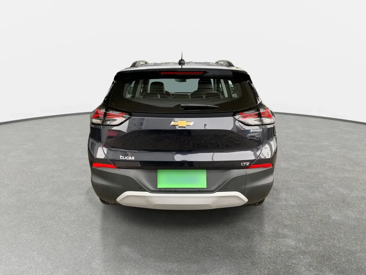 Chevrolet Tracker 1.2t Ltz R 4x2 At 5p año 2026