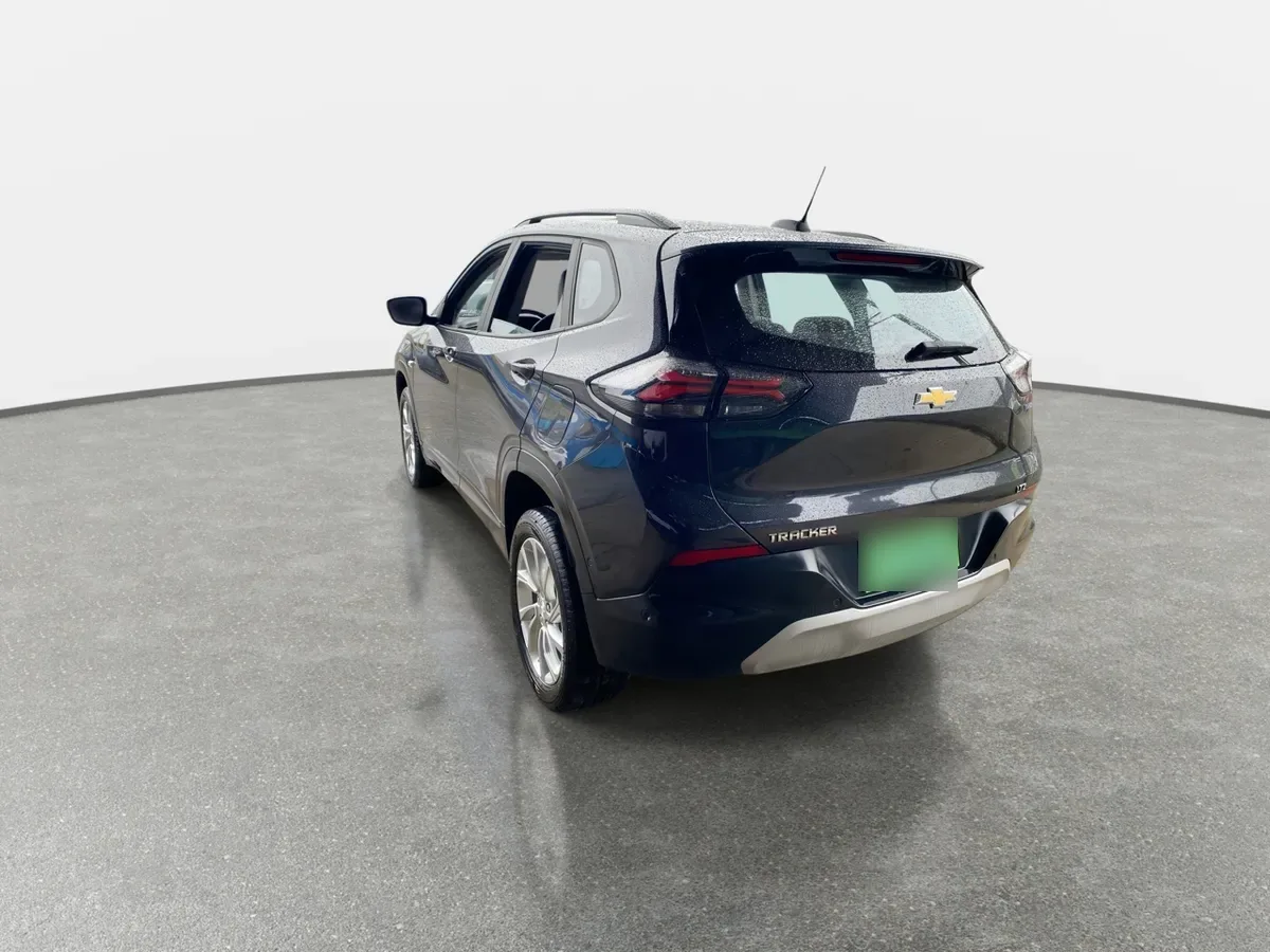 Chevrolet Tracker 1.2t Ltz R 4x2 At 5p año 2026
