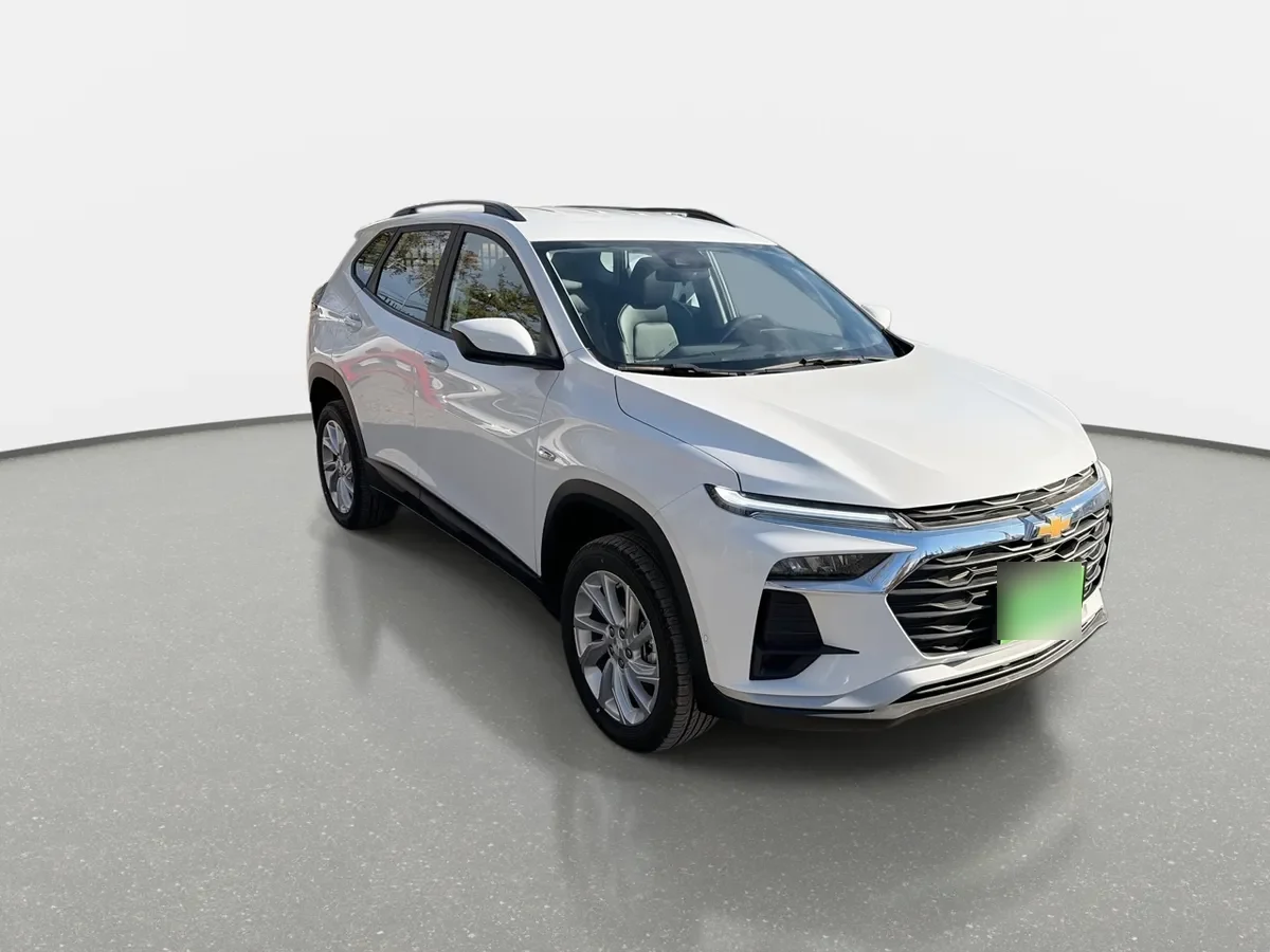 Chevrolet Tracker 1.2t Ltz R 4x2 At 5p año 2026