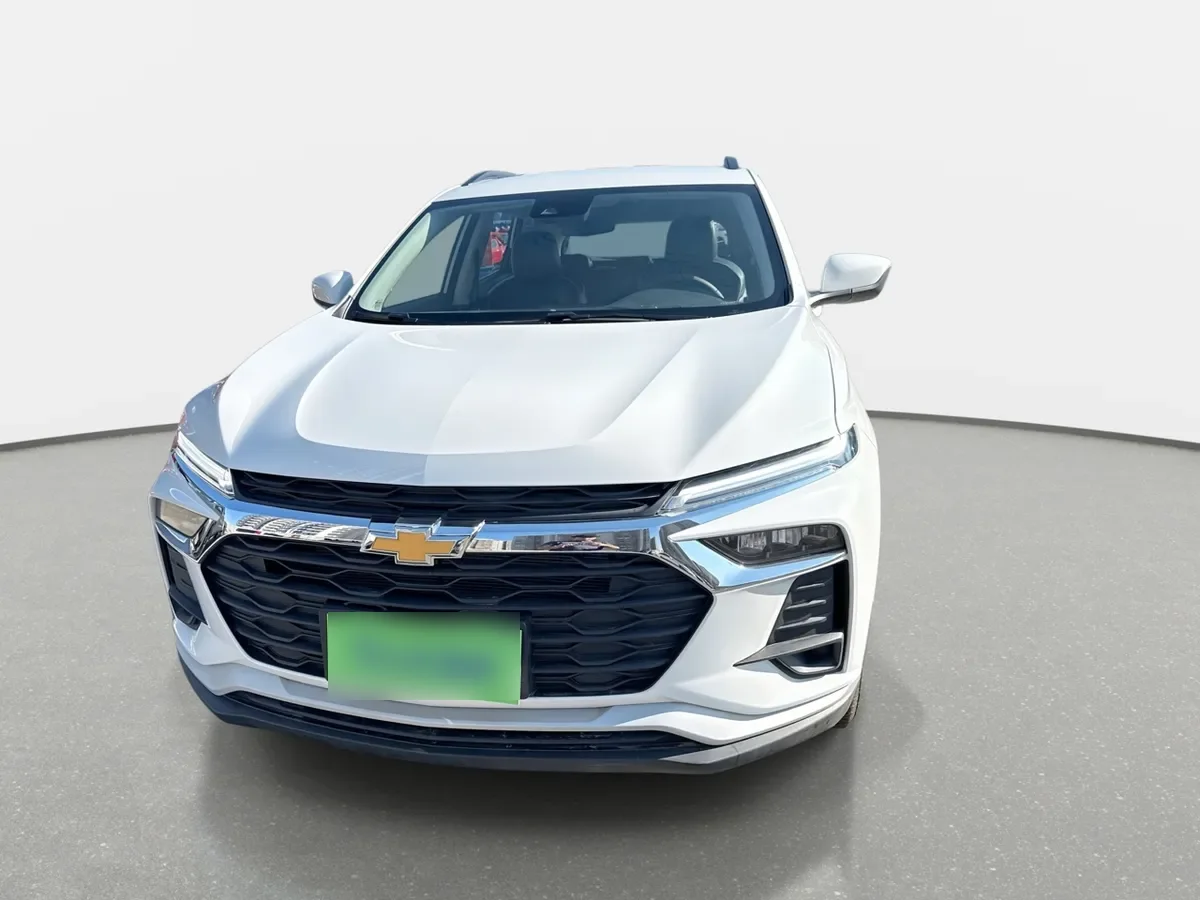 Chevrolet Tracker 1.2t Ltz R 4x2 At 5p año 2026