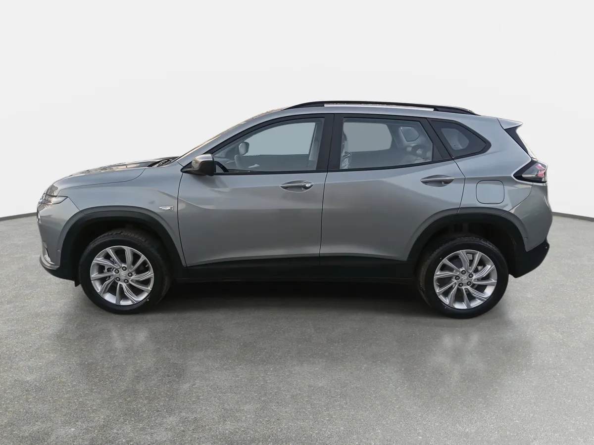 Chevrolet Tracker 1.2t Ltz R 4x2 At 5p año 2026