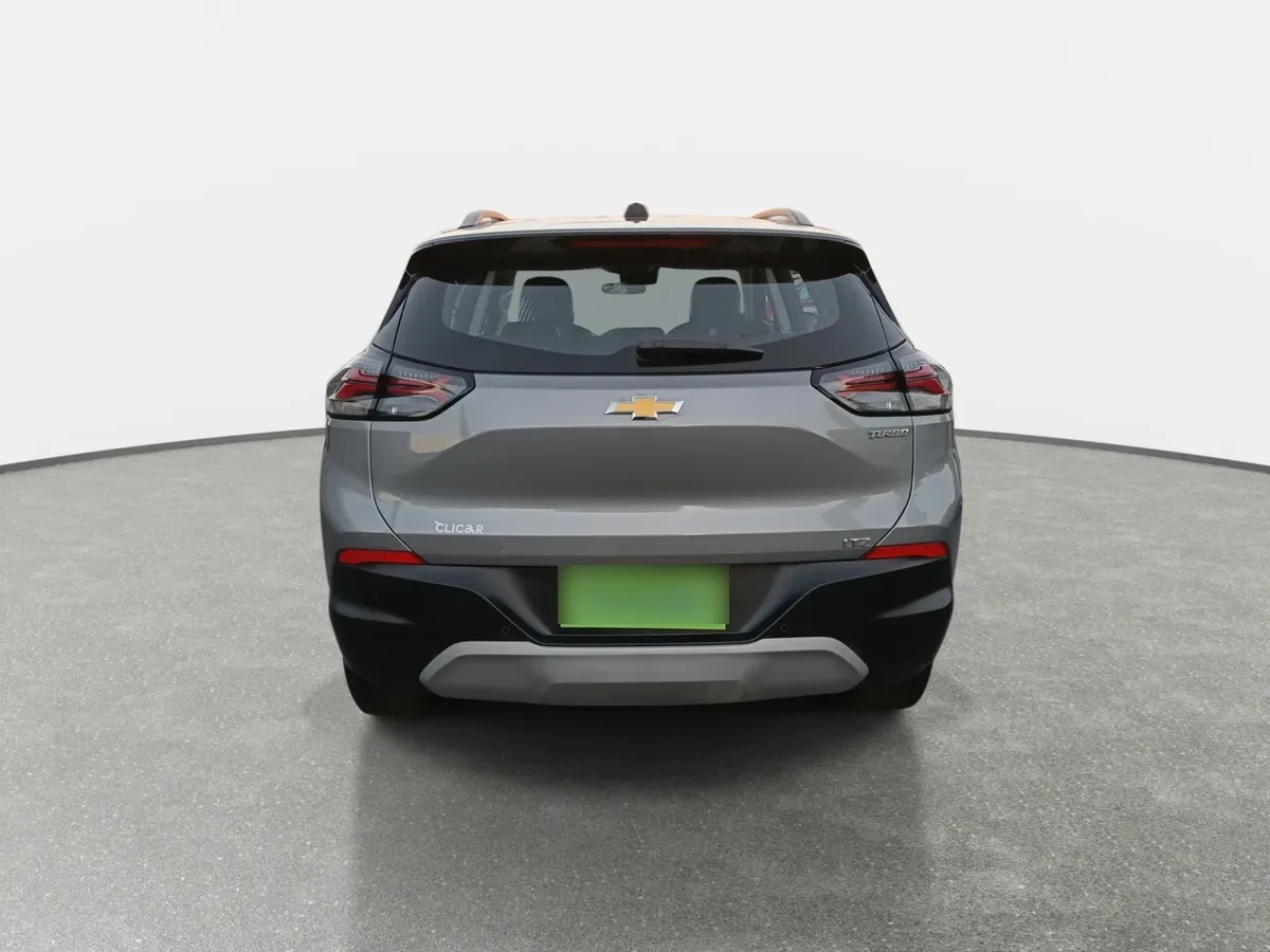 Chevrolet Tracker 1.2t Ltz R 4x2 At 5p año 2026