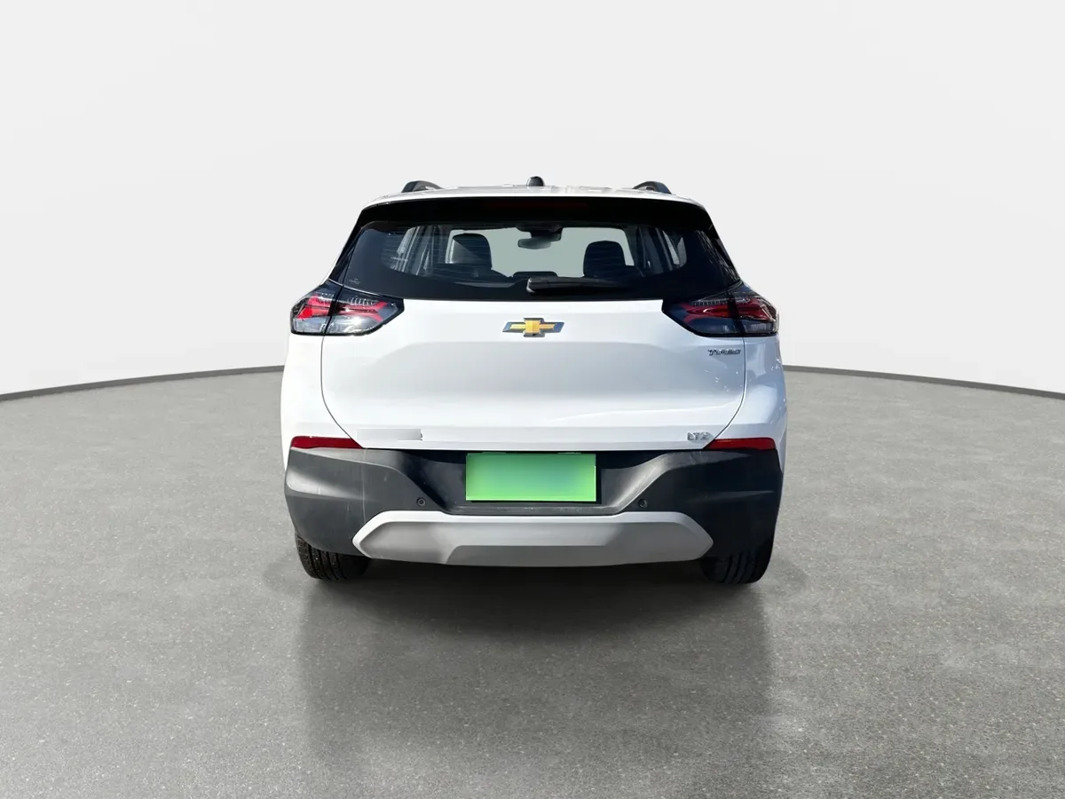 Chevrolet Tracker 1.2t Ltz R 4x2 At 5p año 2026