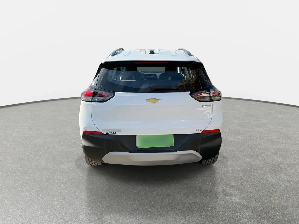 Chevrolet Tracker 1.2t Ltz R 4x2 At 5p año 2026