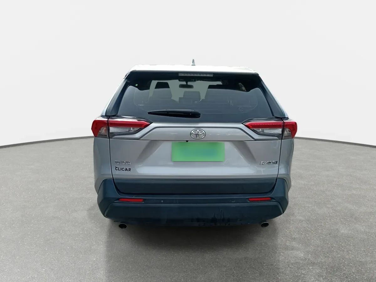 Toyota Rav 4 2.0 Le 4x2 Cvt At 5p año 2022