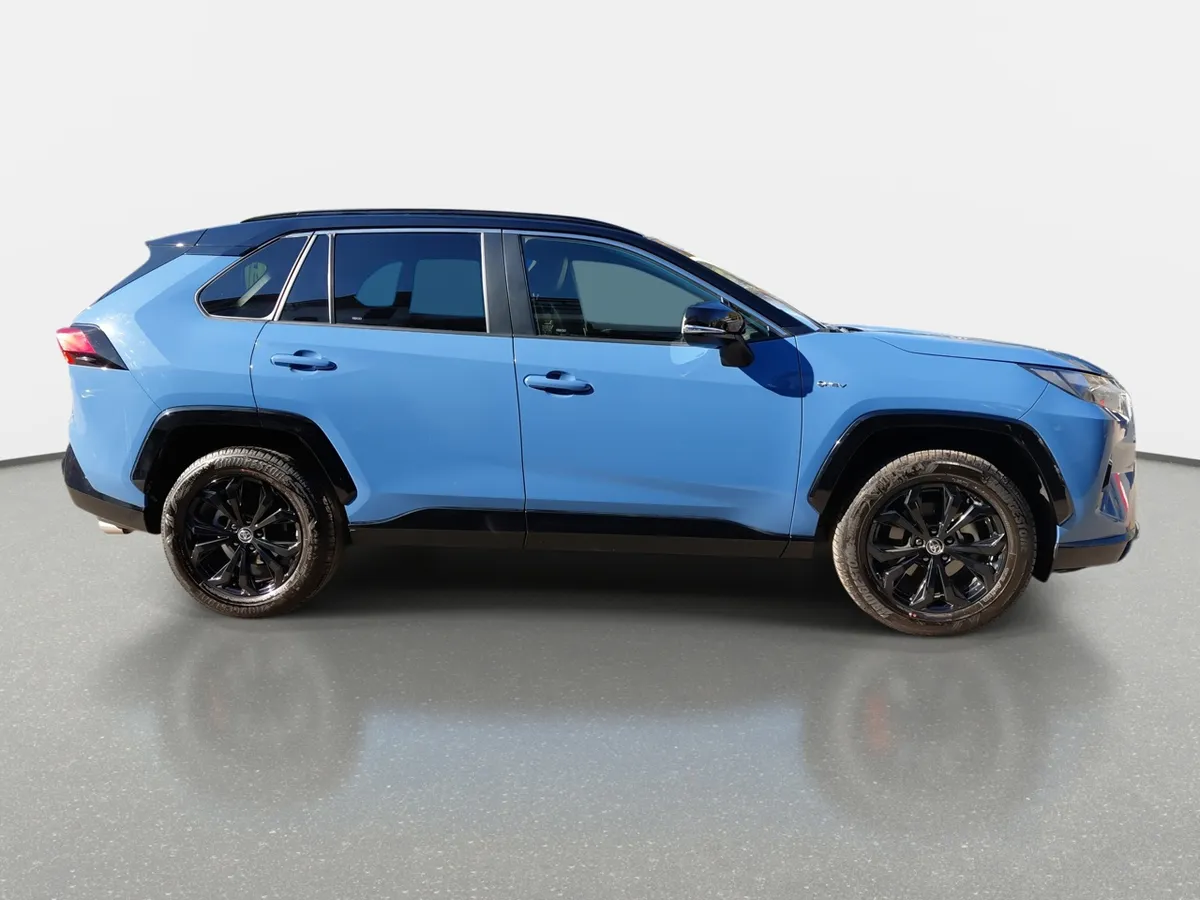 Toyota Rav 4 2.5 Xse Hybrid 4x2 Cvt At 5p año 2025