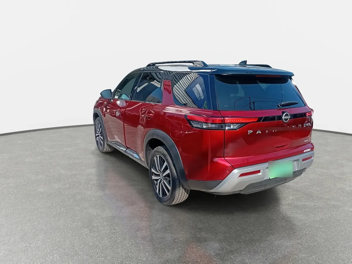 Nissan Pathfinder 3.5 Exclusive 4wd Cvt At 5p año 2025