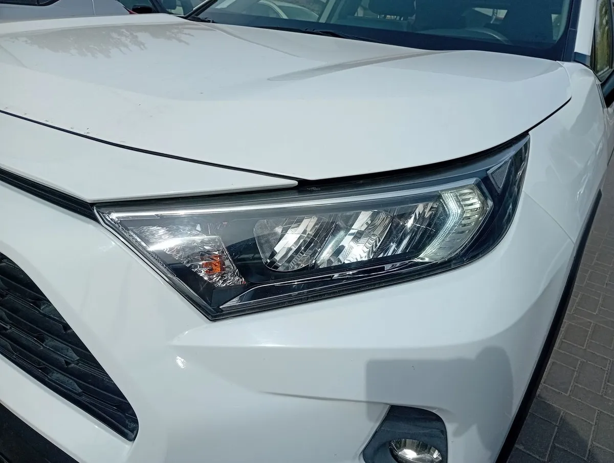 Toyota Rav 4 2.0 Le 4x2 Mt 5p año 2020