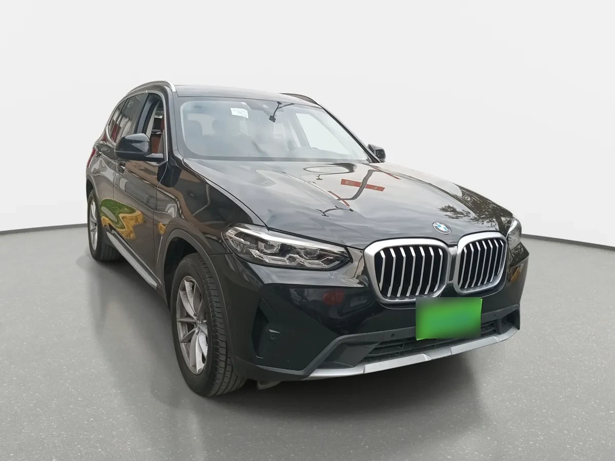BMW X3 2.0 Dynamic Lci 20i S-Drive 4x2 At 5p año 2024
