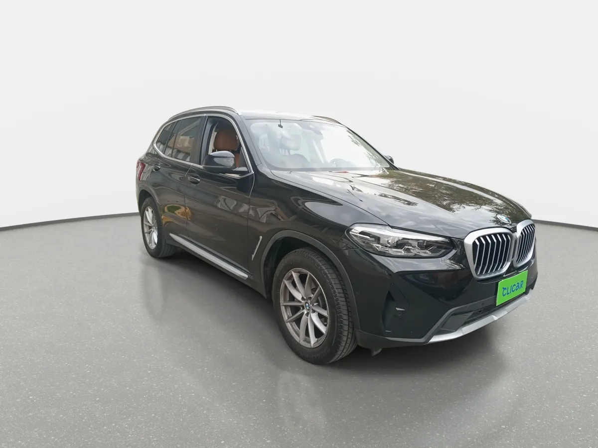 BMW X3 2.0 Dynamic Lci 20i S-Drive 4x2 At 5p año 2024