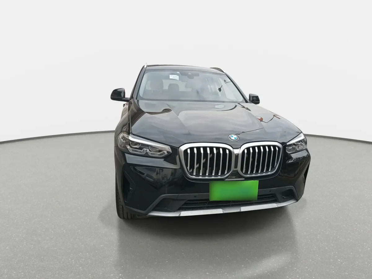 BMW X3 2.0 Dynamic Lci 20i S-Drive 4x2 At 5p año 2024