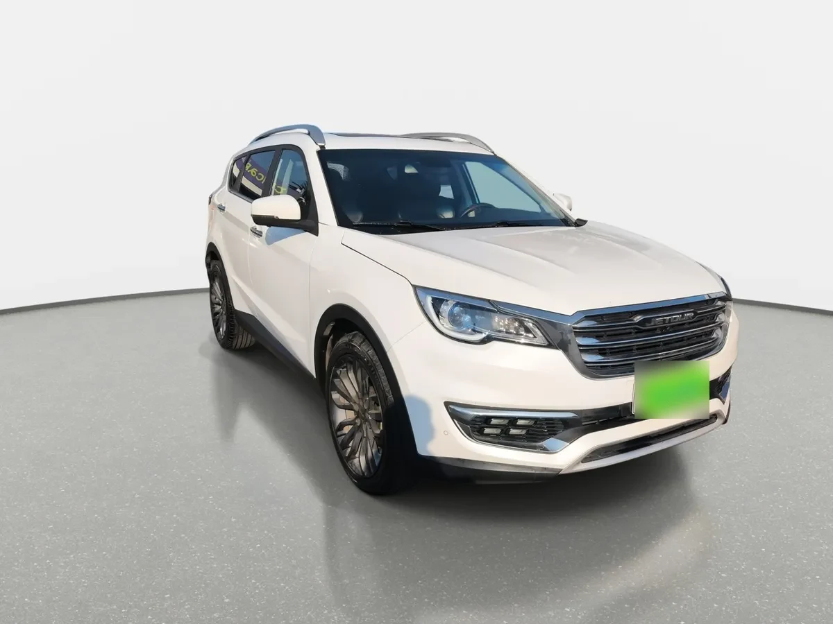 Jetour X70 1.5t Plus 4x2 At 5p año 2022