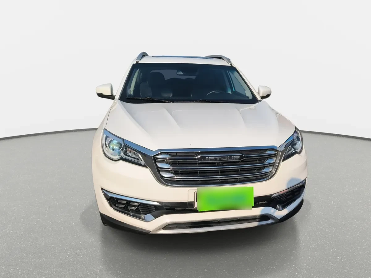 Jetour X70 1.5t Plus 4x2 At 5p año 2022