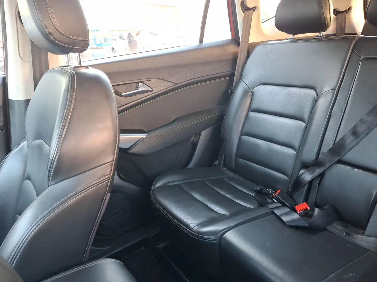 JAC Js8 1.5 Luxury Se 4x2 6mt 5p año 2024