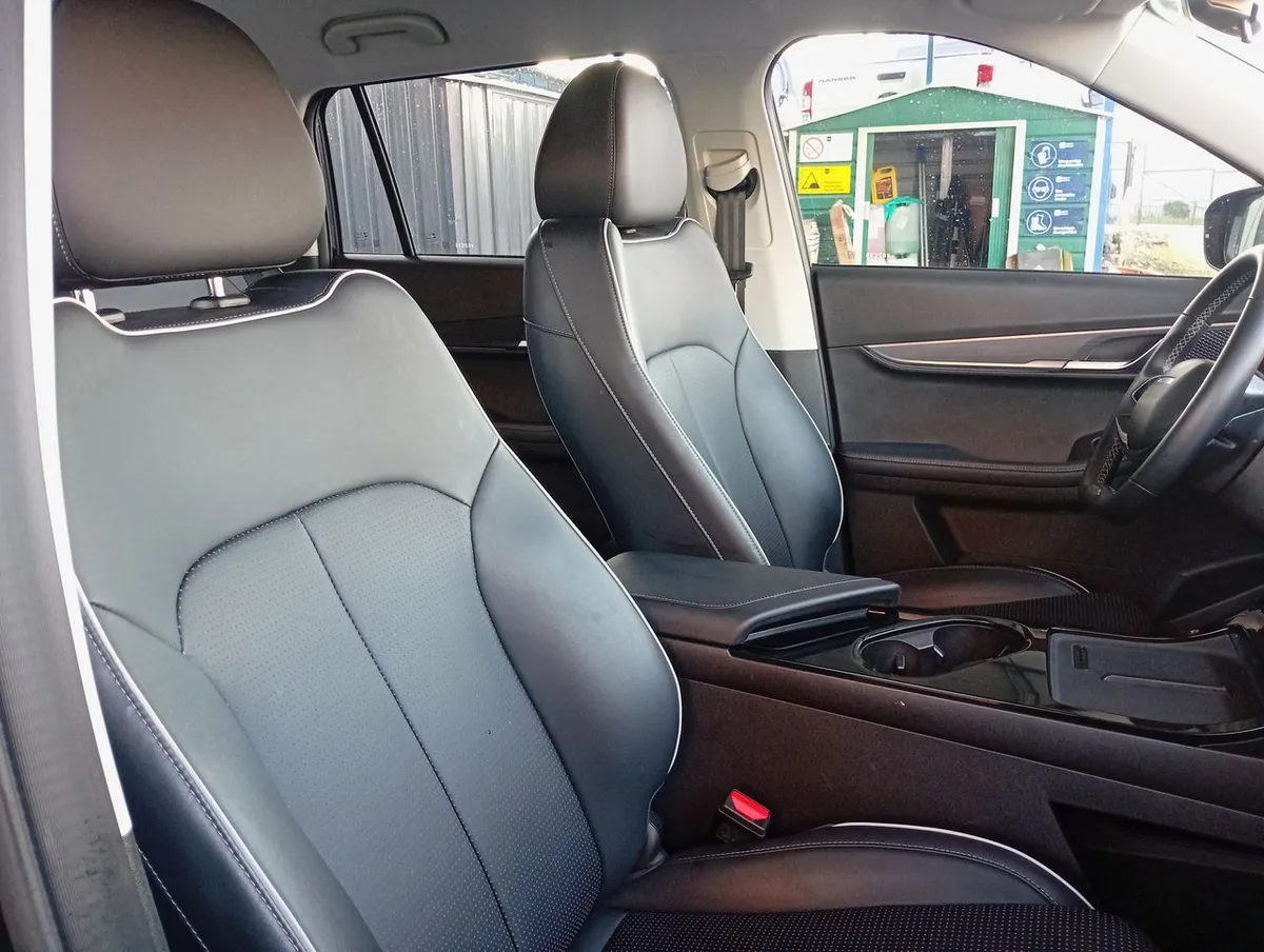 Jaecoo Jaecoo5 1.5t Prime Fwd Cvt9 At 5p año 2025