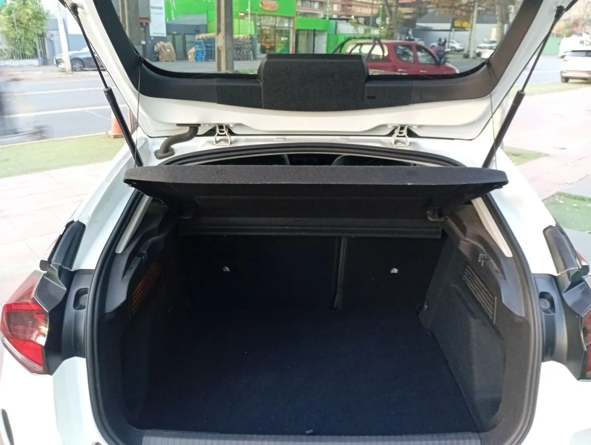 Citroen C4 1.2 Shine Puretech 4x2 130 Ss Eat8 At 5p año 2022