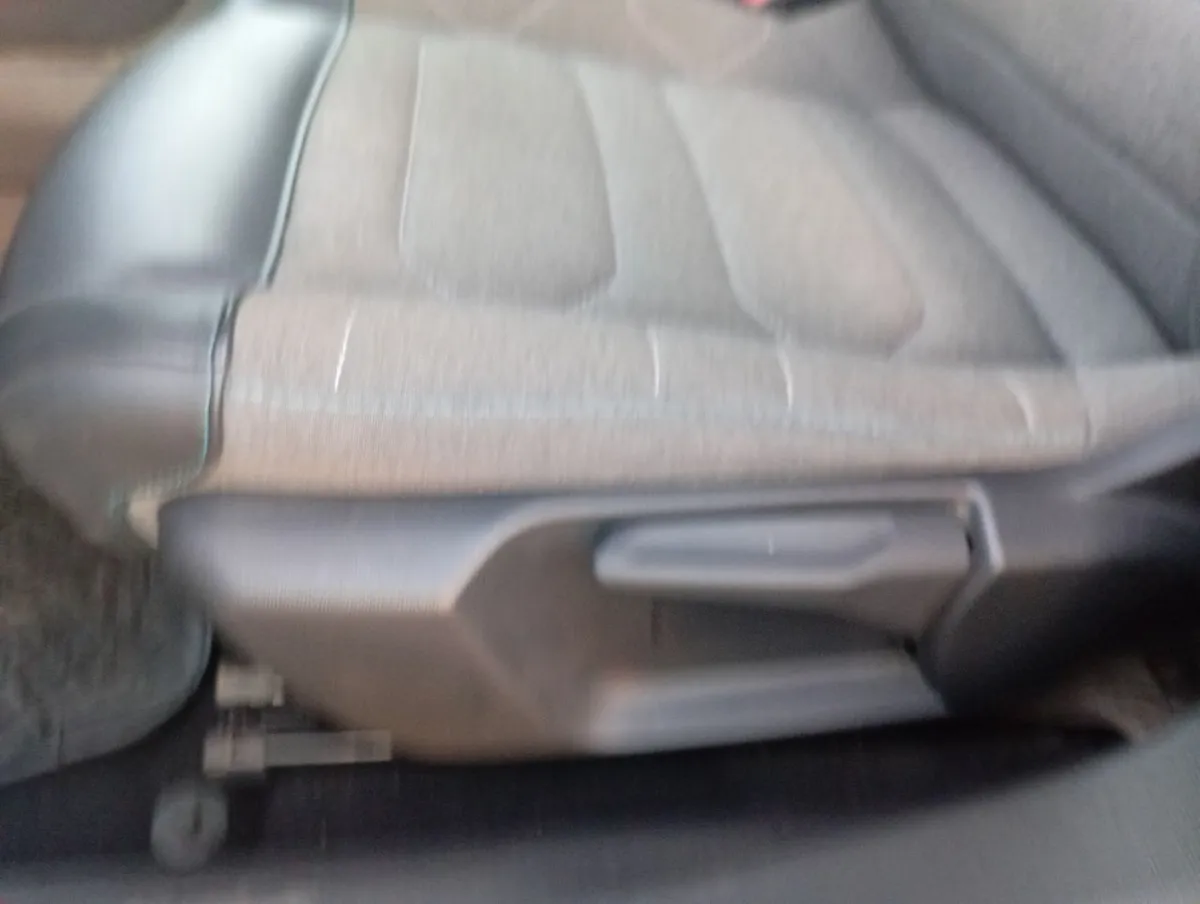 Citroen C4 1.2 Shine Puretech 4x2 130 Ss Eat8 At 5p año 2022