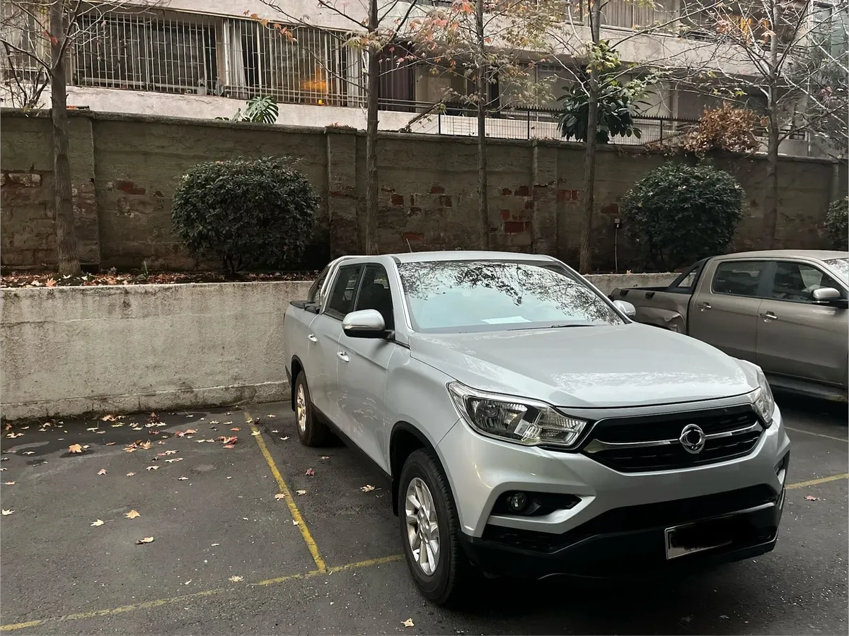 SSANGYONG MUSSO GRAND 2.2 Glx Mt Diesel año 2021