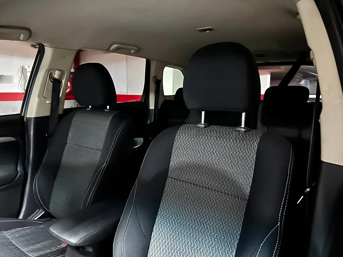 Mitsubishi Outlander 2.0 Phev At 4x4 Hibrido año 2019