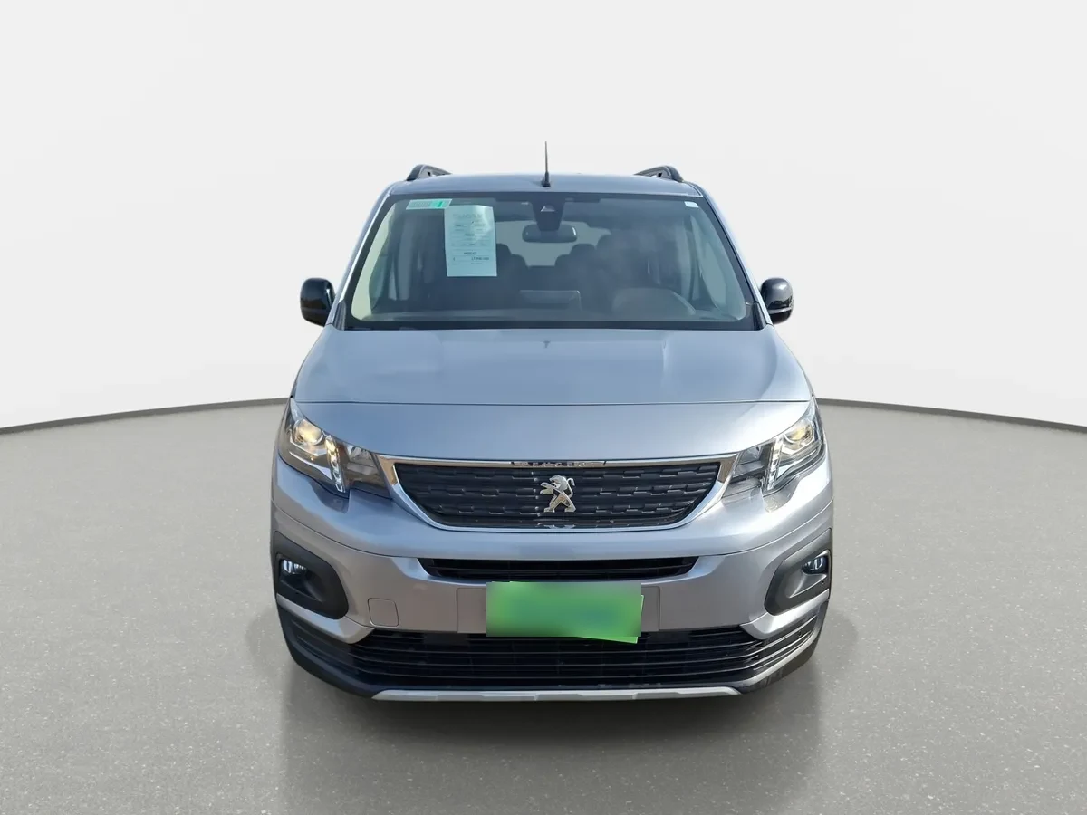 Peugeot Rifter 1.5 Allure Bluehdi Diesel 130hp Eat8 5p año 2023