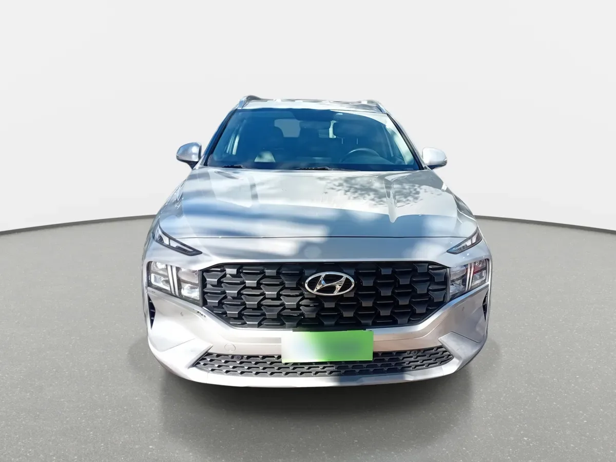 Hyundai Santa Fe 2.5 Value Fl 2wd At 5p año 2024