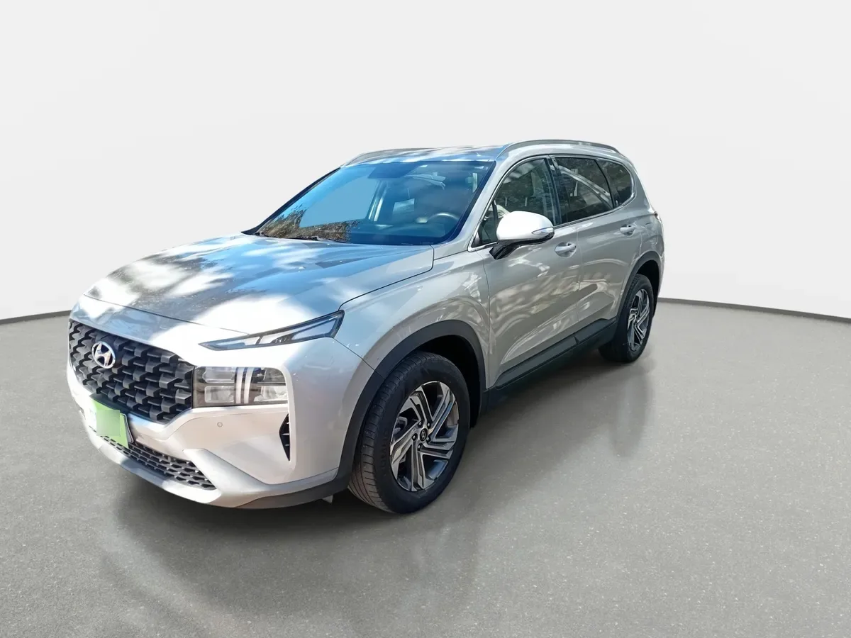 Hyundai Santa Fe 2.5 Value Fl 2wd At 5p año 2024