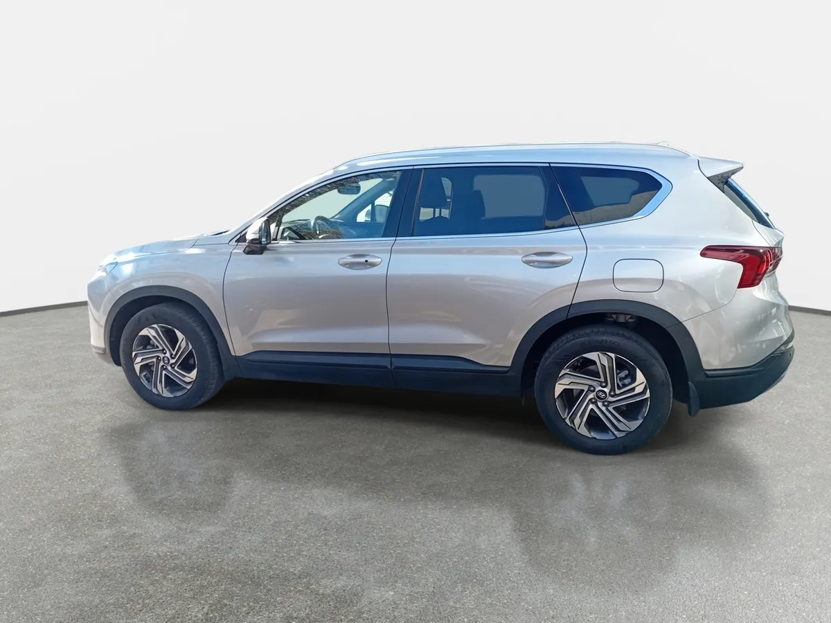 Hyundai Santa Fe 2.5 Value Fl 2wd At 5p año 2024