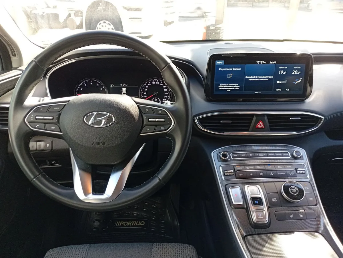Hyundai Santa Fe 2.5 Value Fl 2wd At 5p año 2024