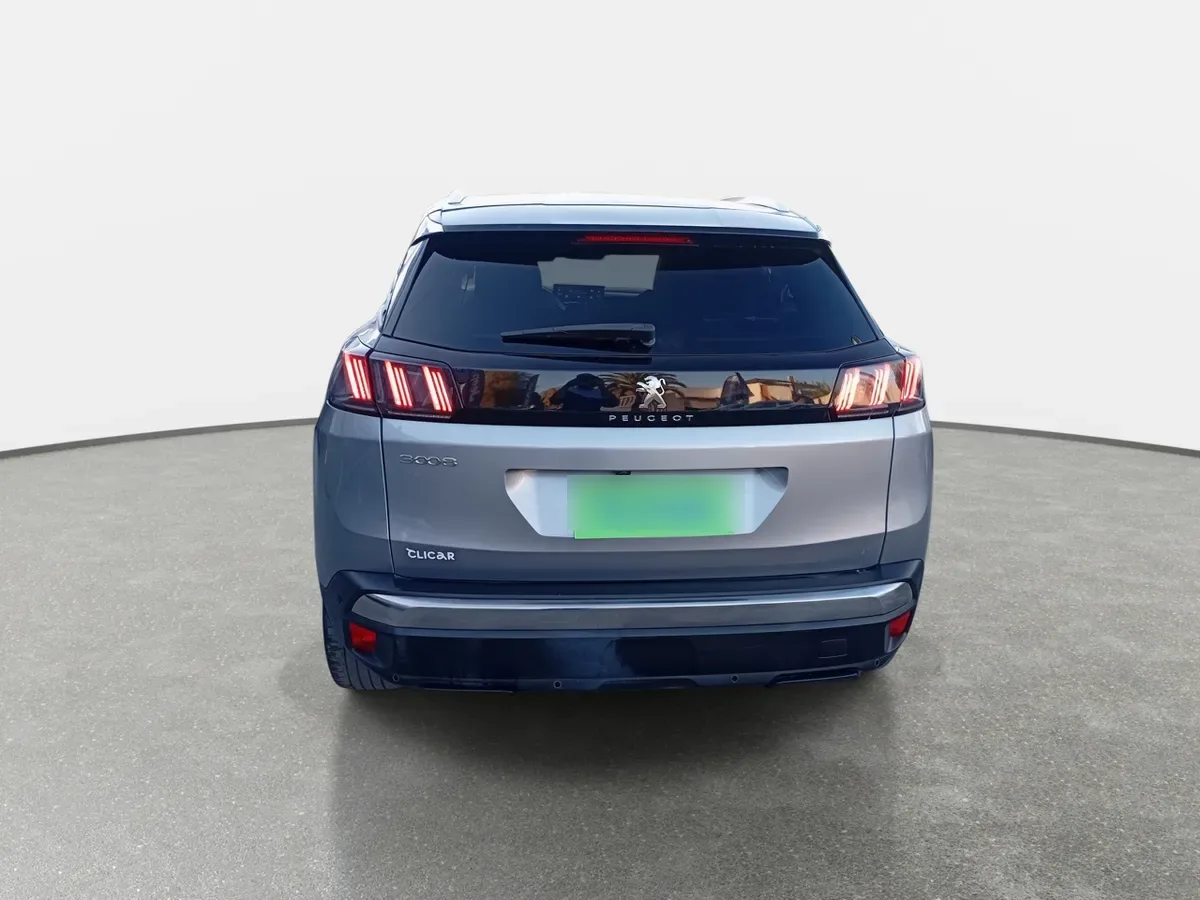 Peugeot 3008 1.5 Allure Pack Bluehdi 130 4x2 Eat8 5p año 2024