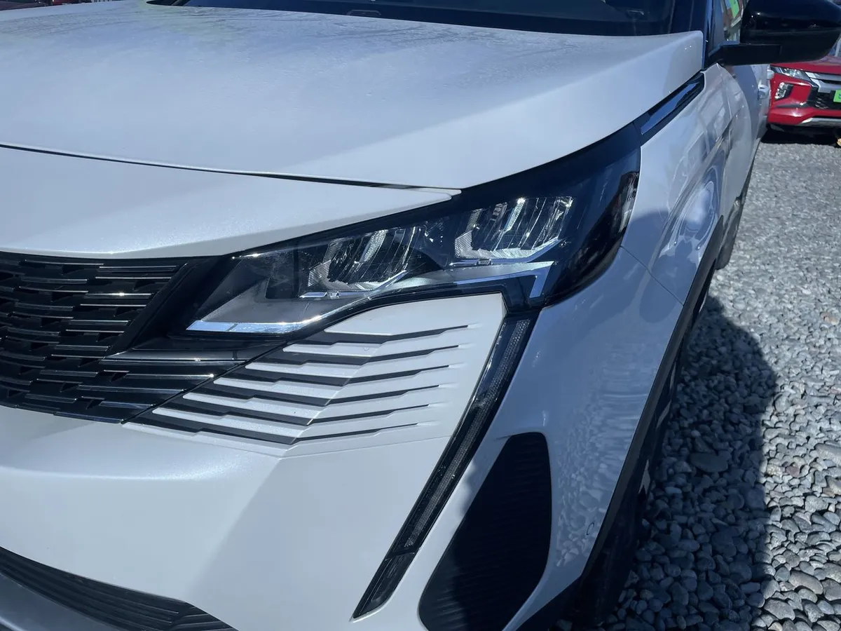 Peugeot 3008 1.6 Allure Pack Thp 165 4x2 Eat6 5p año 2024