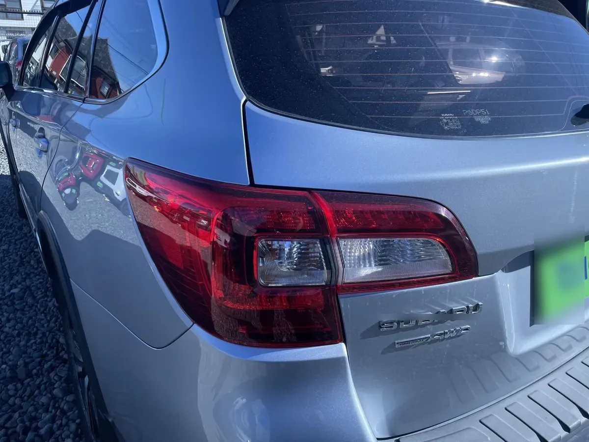 Subaru Outback 2.5i Limited Eyesight Awd Cvt At 5p año 2021