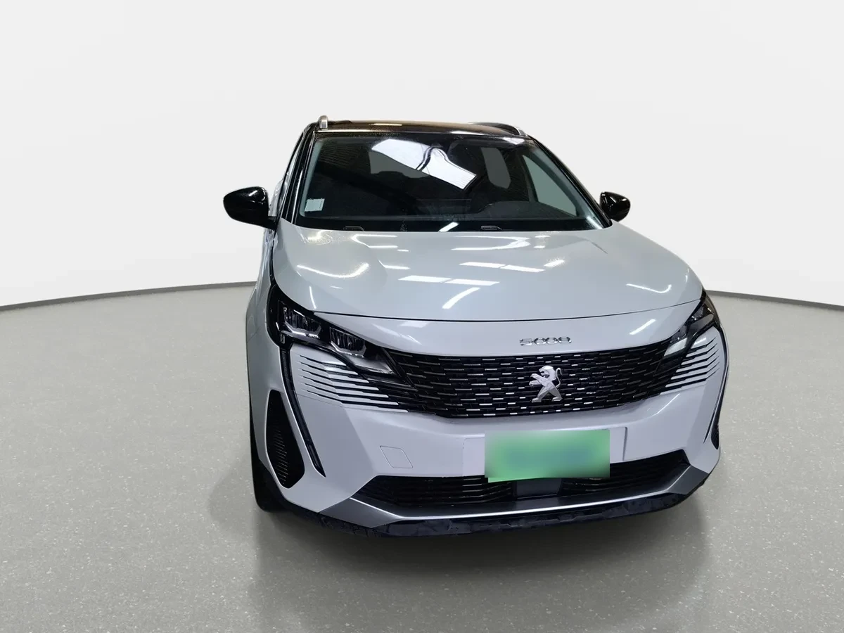 Peugeot 5008 1.5 Allure Pack Bluehdi 4x2 130 Eat8 5p año 2022