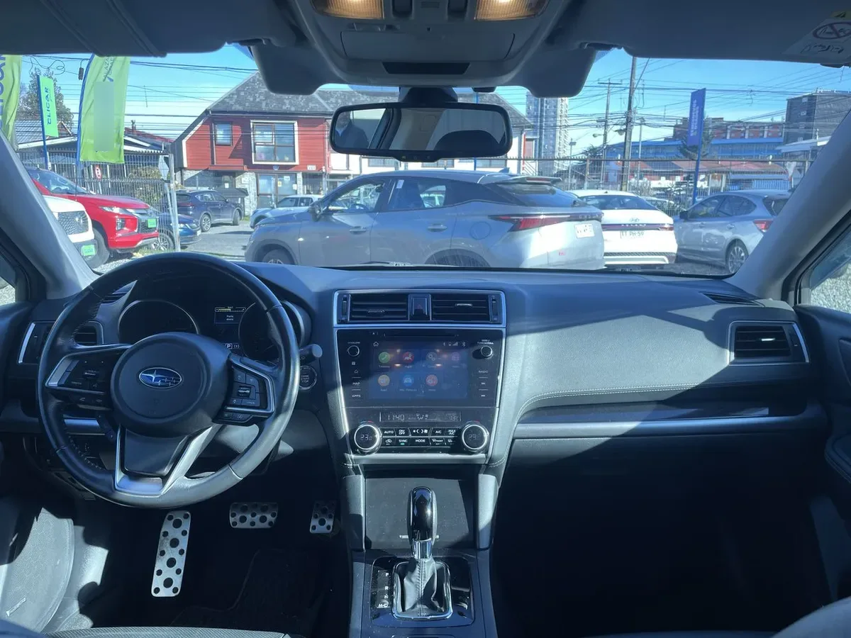 Subaru Outback 2.5i Limited Eyesight Awd Cvt At 5p año 2021